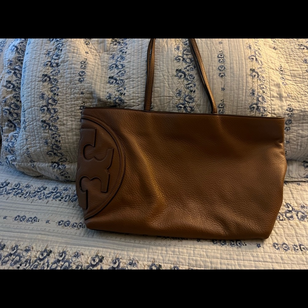 Large T Tory Burch